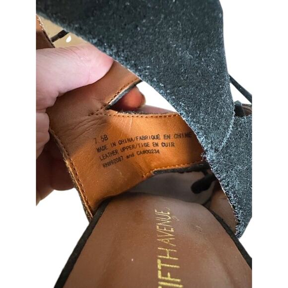 Saks Fifth Ave Black Leather Caged Lace up Block Chunky Heel Pumps Women Sz 7.5 - Picture 11 of 11